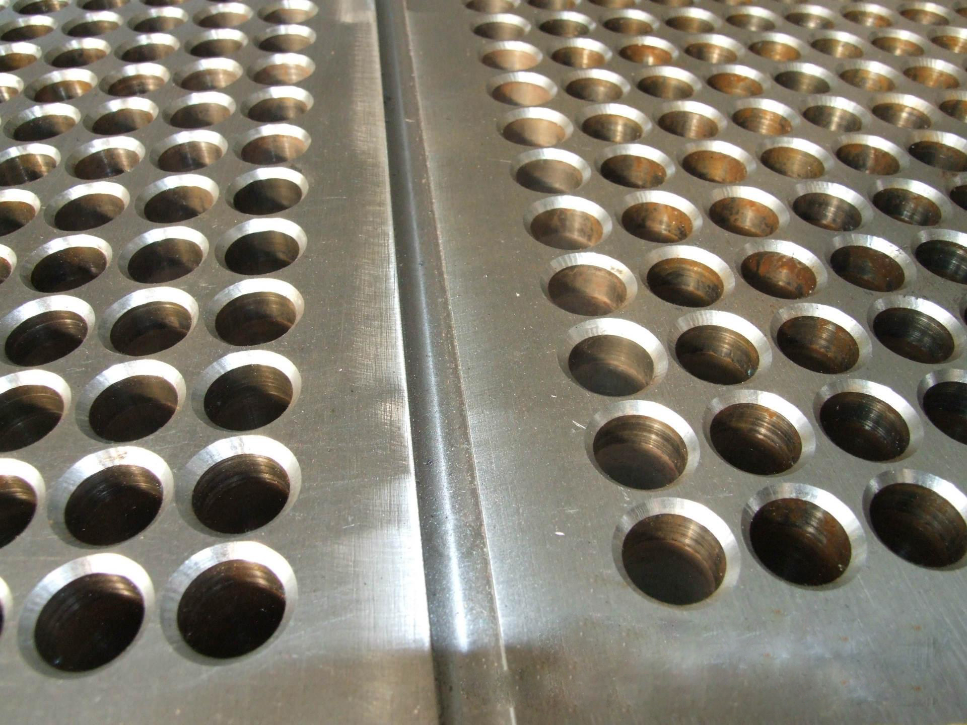 數(shù)控搖臂鉆床